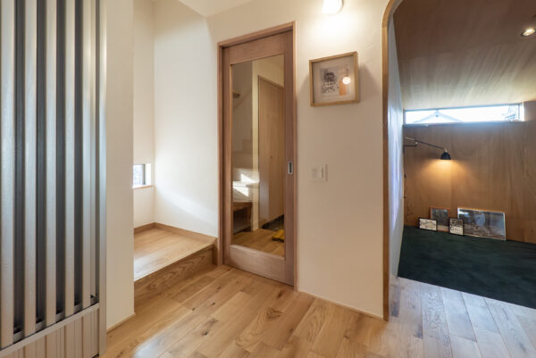 三重県｜設計士が自宅に選ぶ「DOAX」ガラス戸・開き戸・折れ戸