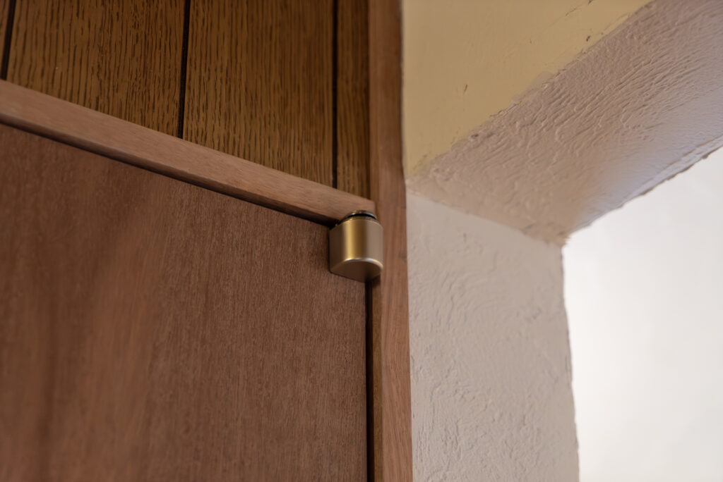 三重県｜設計士が自宅に選ぶ「DOAX」ガラス戸・開き戸・折れ戸